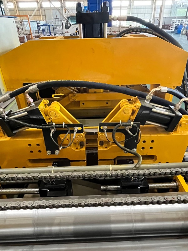 Full Automatic C Beams Purlin Keel Roll Forming Metal Frame Making Machine