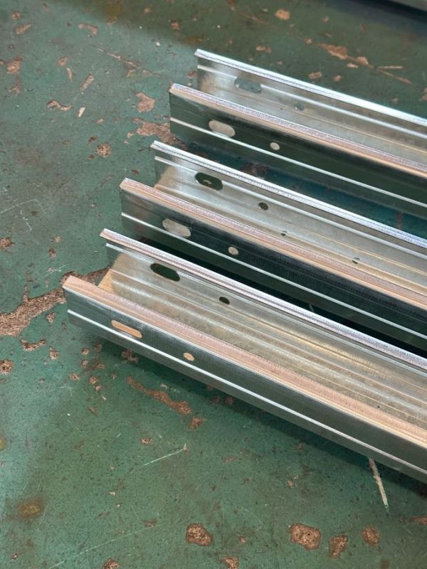 Full Automatic C Beams Purlin Keel Roll Forming Metal Frame Making Machine