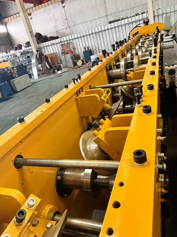 Full Automatic C Beams Purlin Keel Roll Forming Metal Frame Making Machine