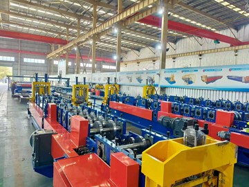 XHH YX28-1050 roofing cold roll forming machine