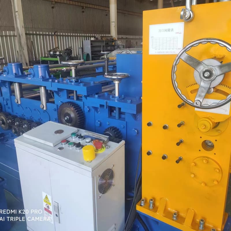 Hardware Stamping Flat Blank Steel Sheet Guillotine Shear Metal Coil Purlin Flatten Slitting Line Machine