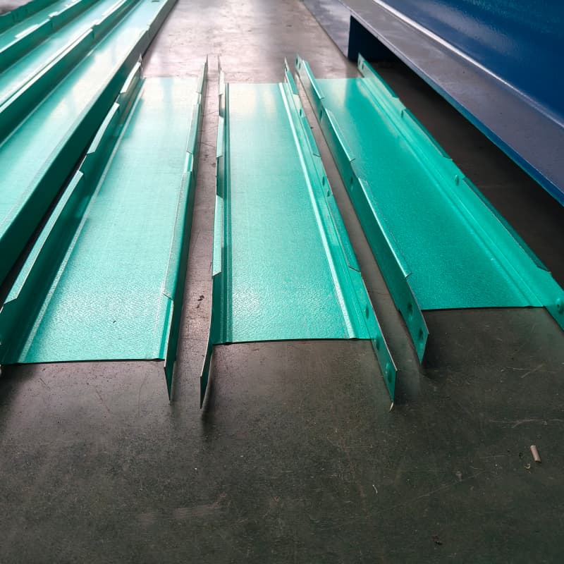 50hz 60hz Frequency Customized Purlin Forming Line