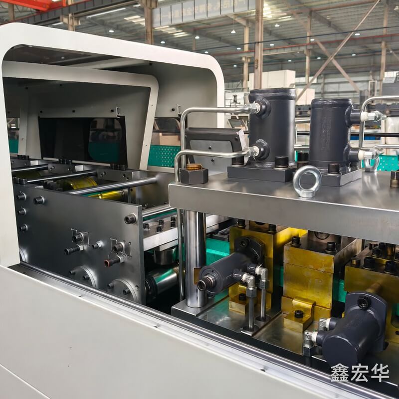 Xinhonghua light gauge steel framing machine forming and punching equipment
